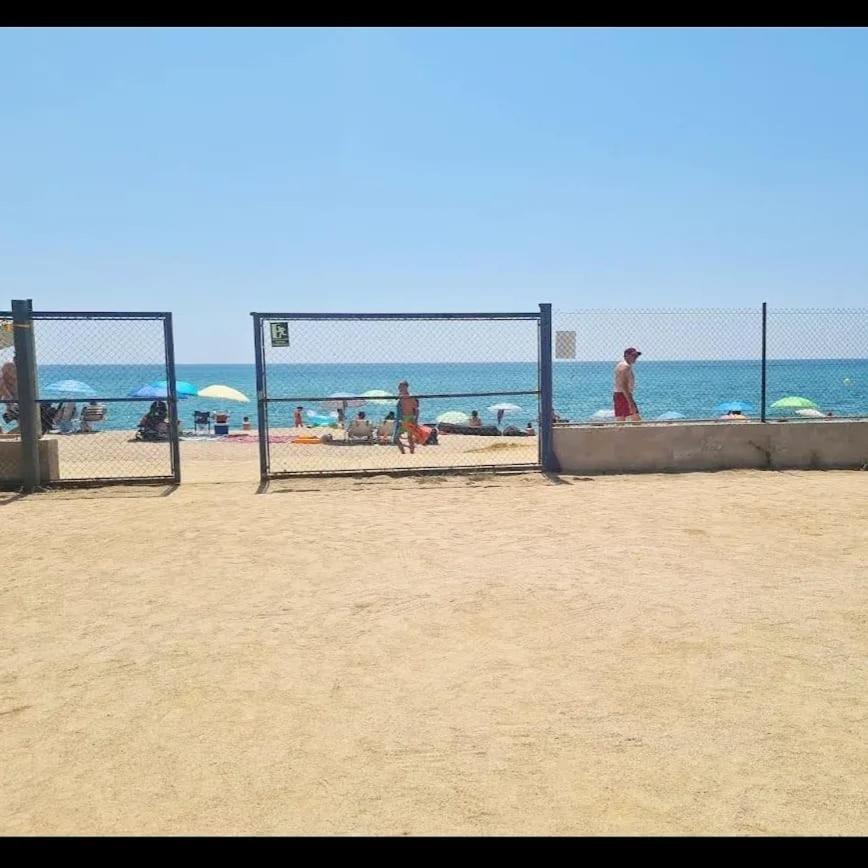 Camping El Pinar Platja 산타수산나 외부 사진