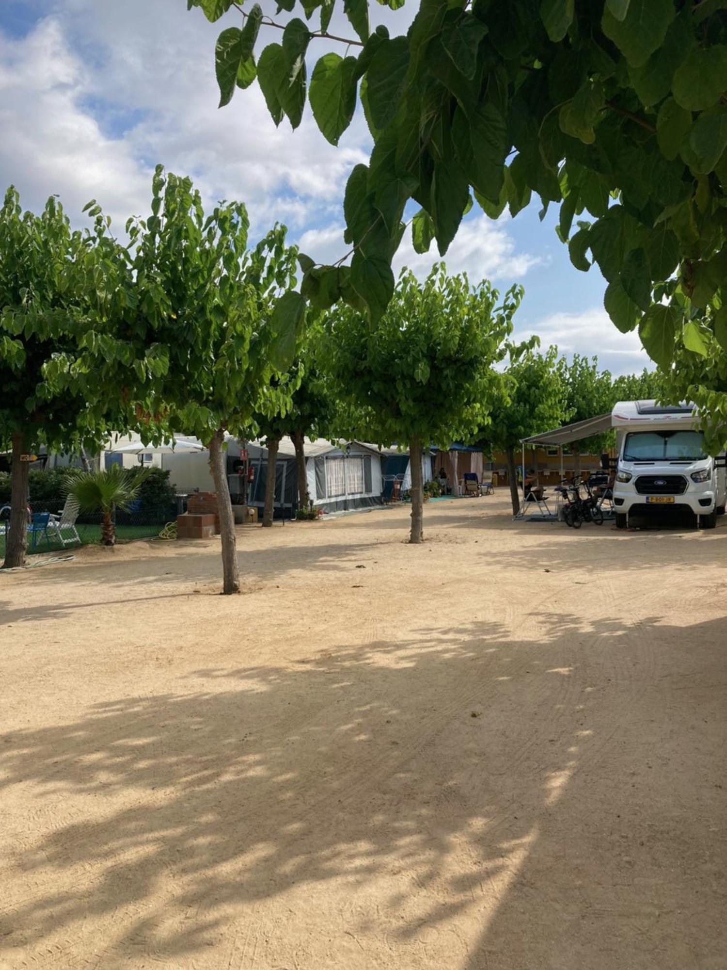 Camping El Pinar Platja 산타수산나 외부 사진