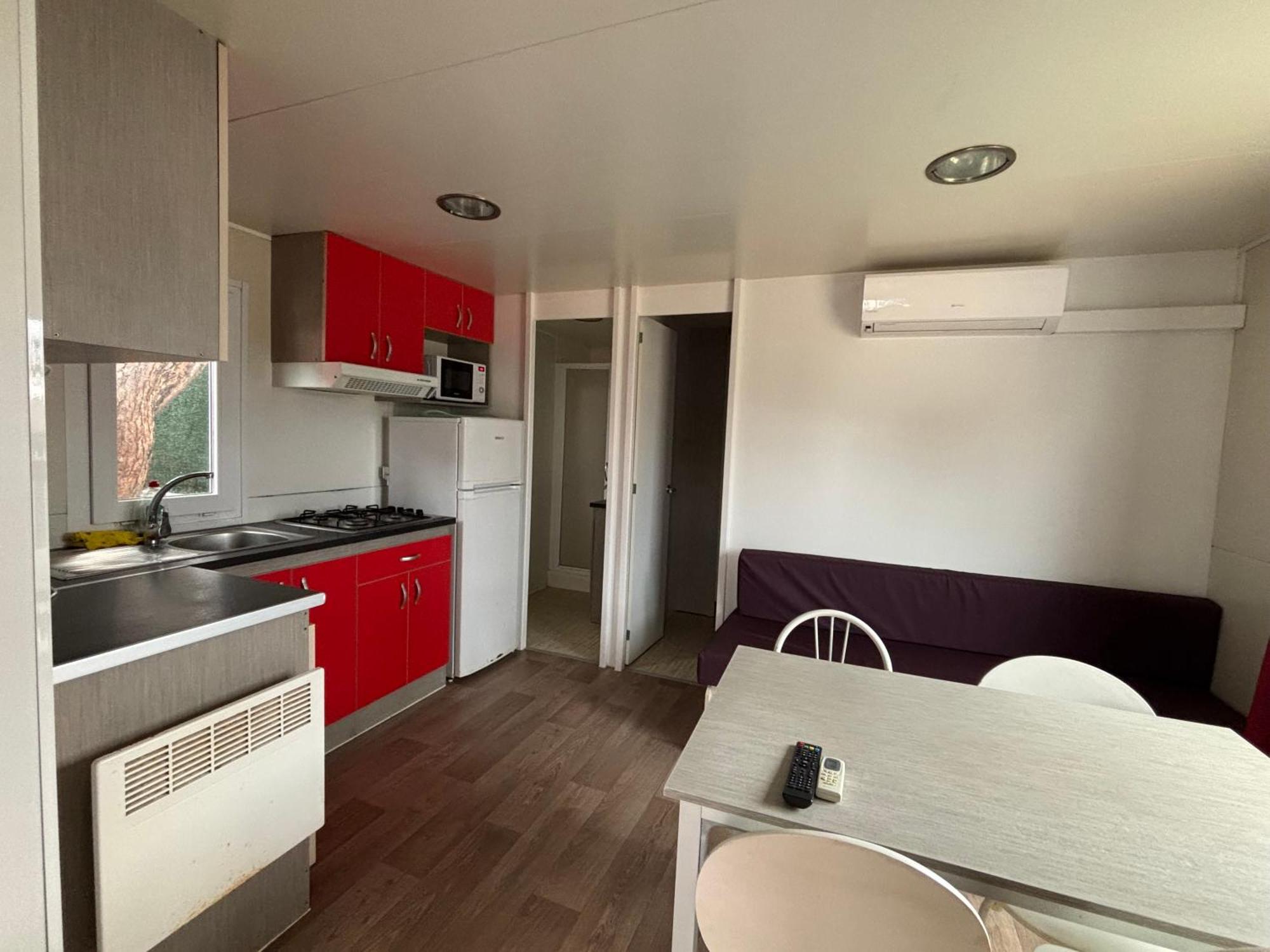 Camping El Pinar Platja 산타수산나 외부 사진
