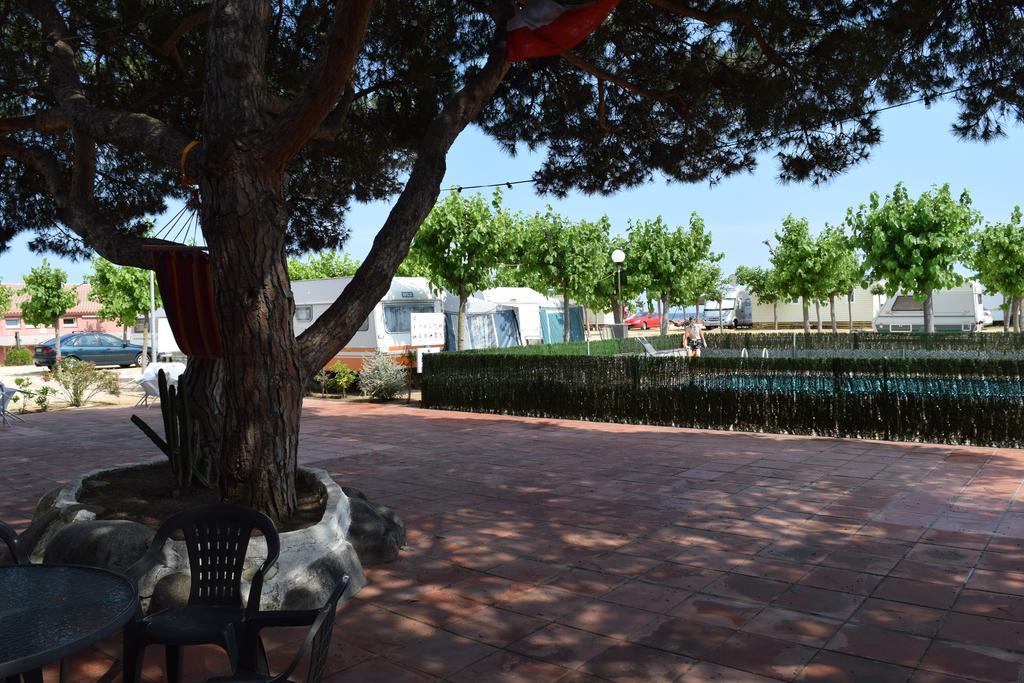 Camping El Pinar Platja 산타수산나 외부 사진