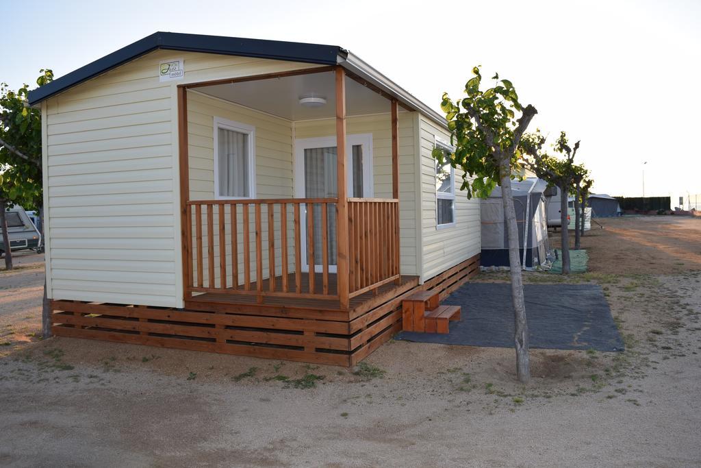 Camping El Pinar Platja 산타수산나 외부 사진